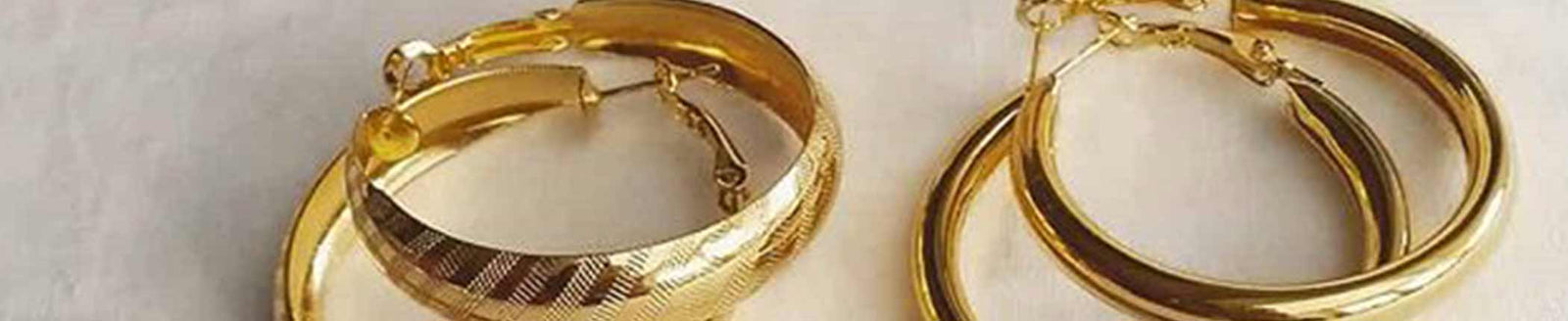 Which thick gold hoops suit your taste in jewellery?