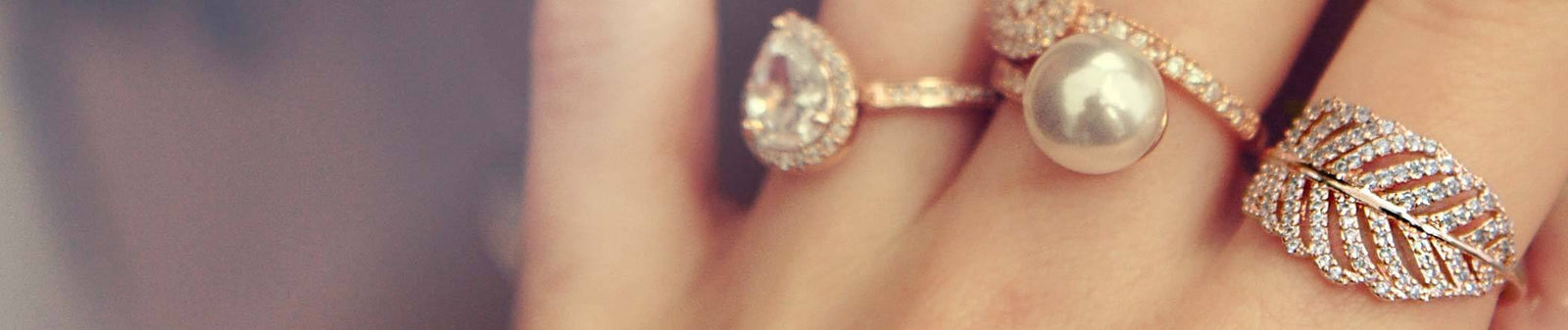 Sparkling Womens rings jewellery collection