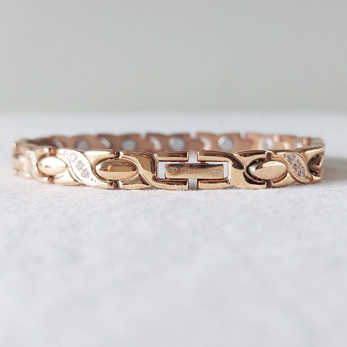 Jodi titanium magnetic bracelet