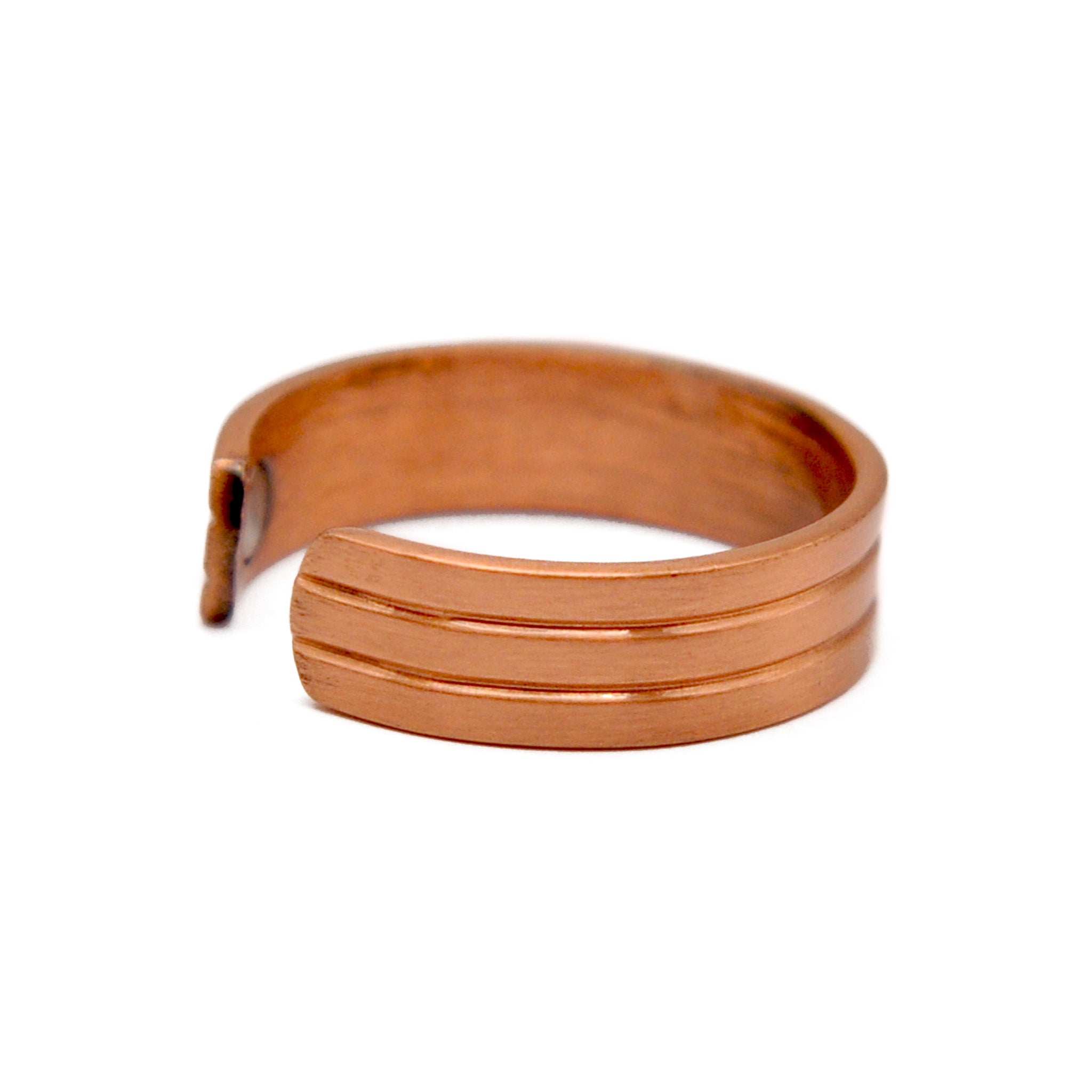 River Copper Ring with Magnets