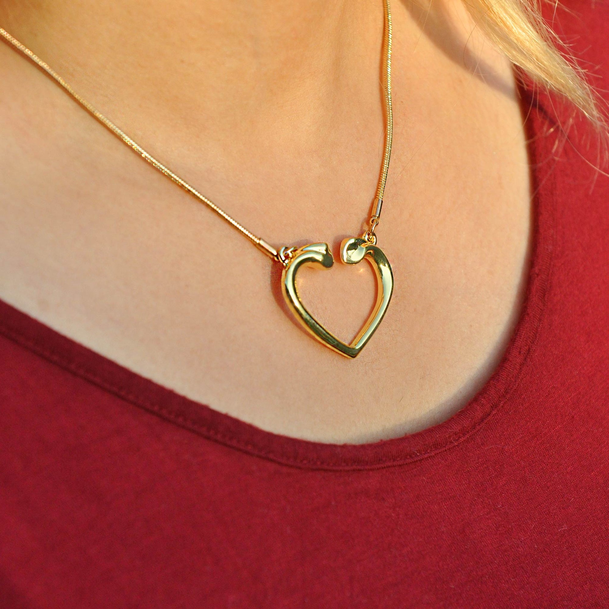 Alma Gold Heart Necklace