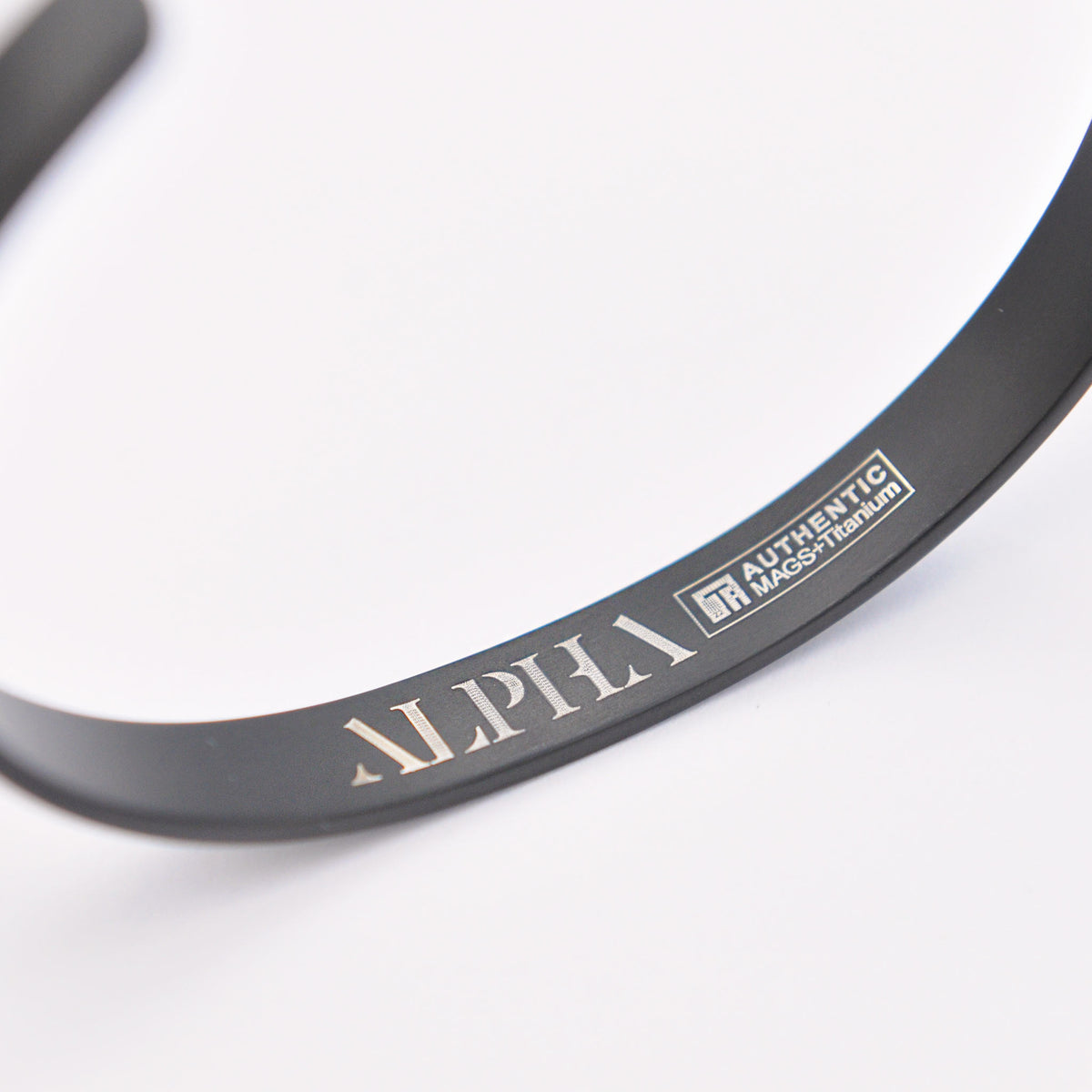 mens titanium bracelet