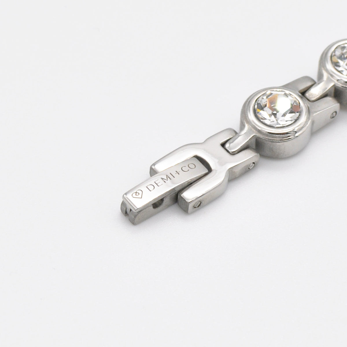 Molly silver magnetic bracelet