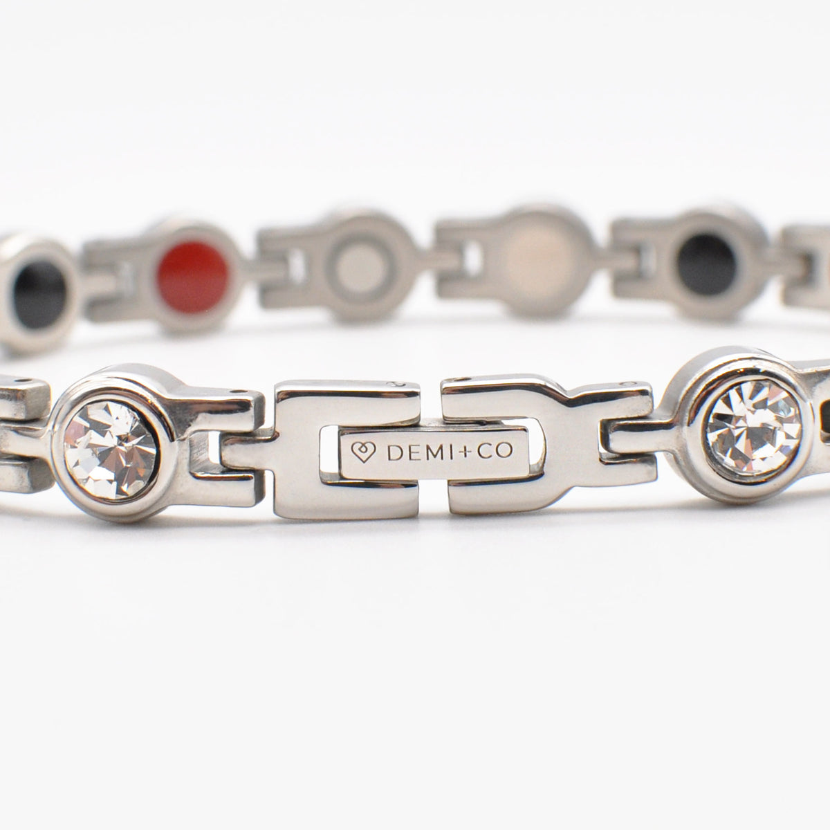 Molly silver magnetic bracelet