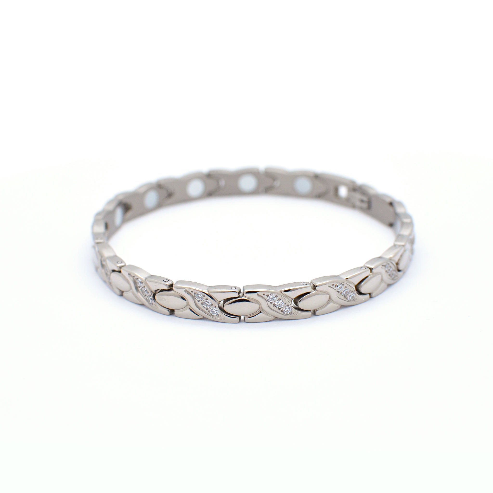 Ladies magnetic bracelet 
