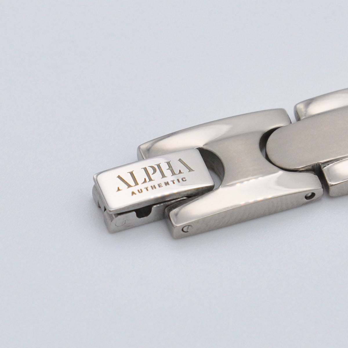 Tyler titanium magnetic bracelet