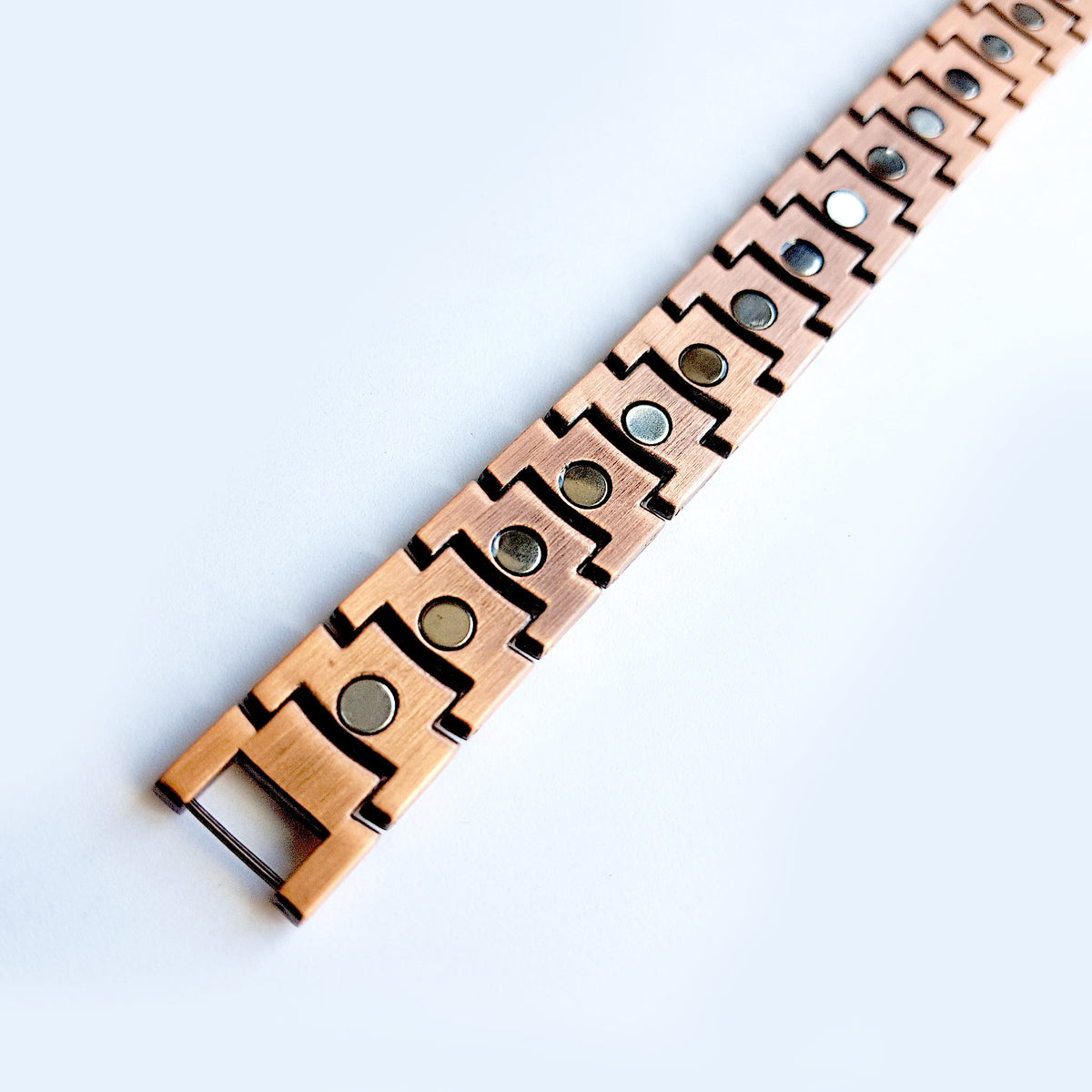 Saturn Magnetic Link Copper Bracelet | ALPHA™ mens