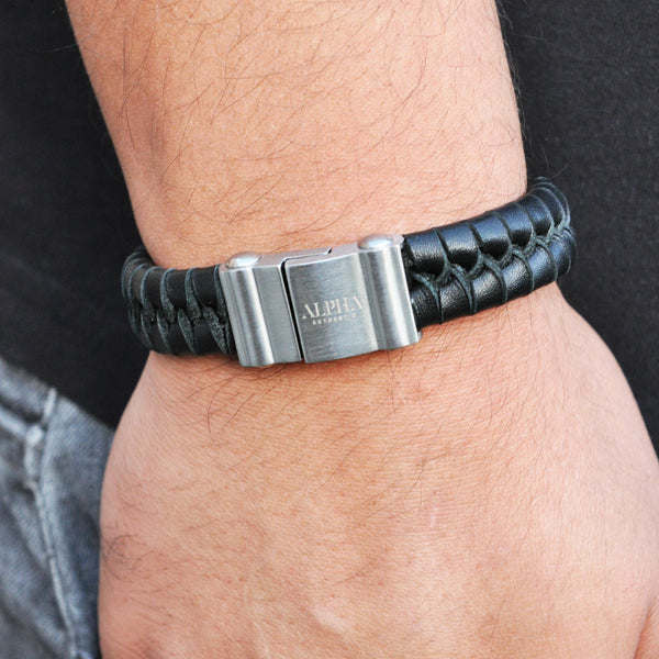 Dwayne Wide Leather Bracelet