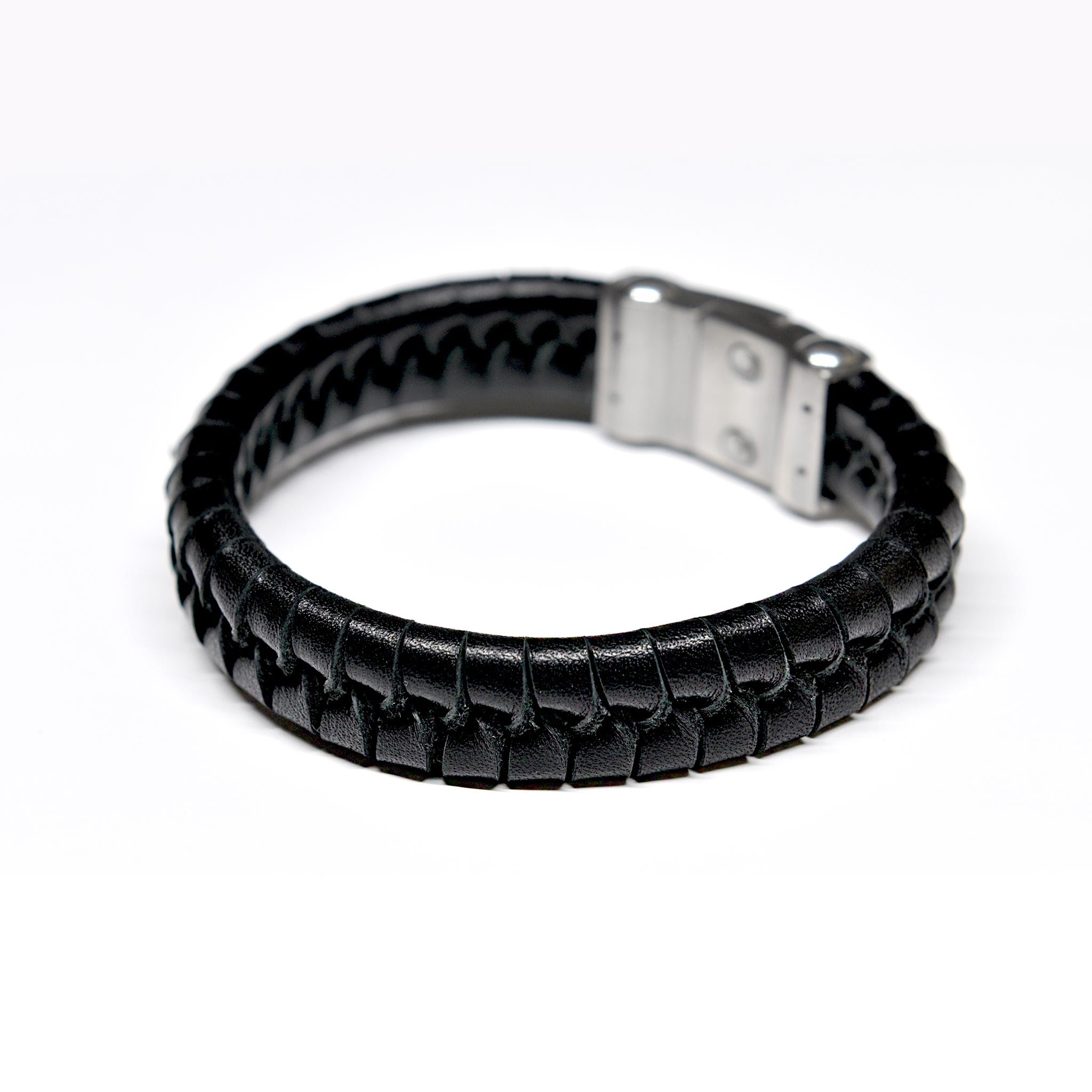 leather bracelets 