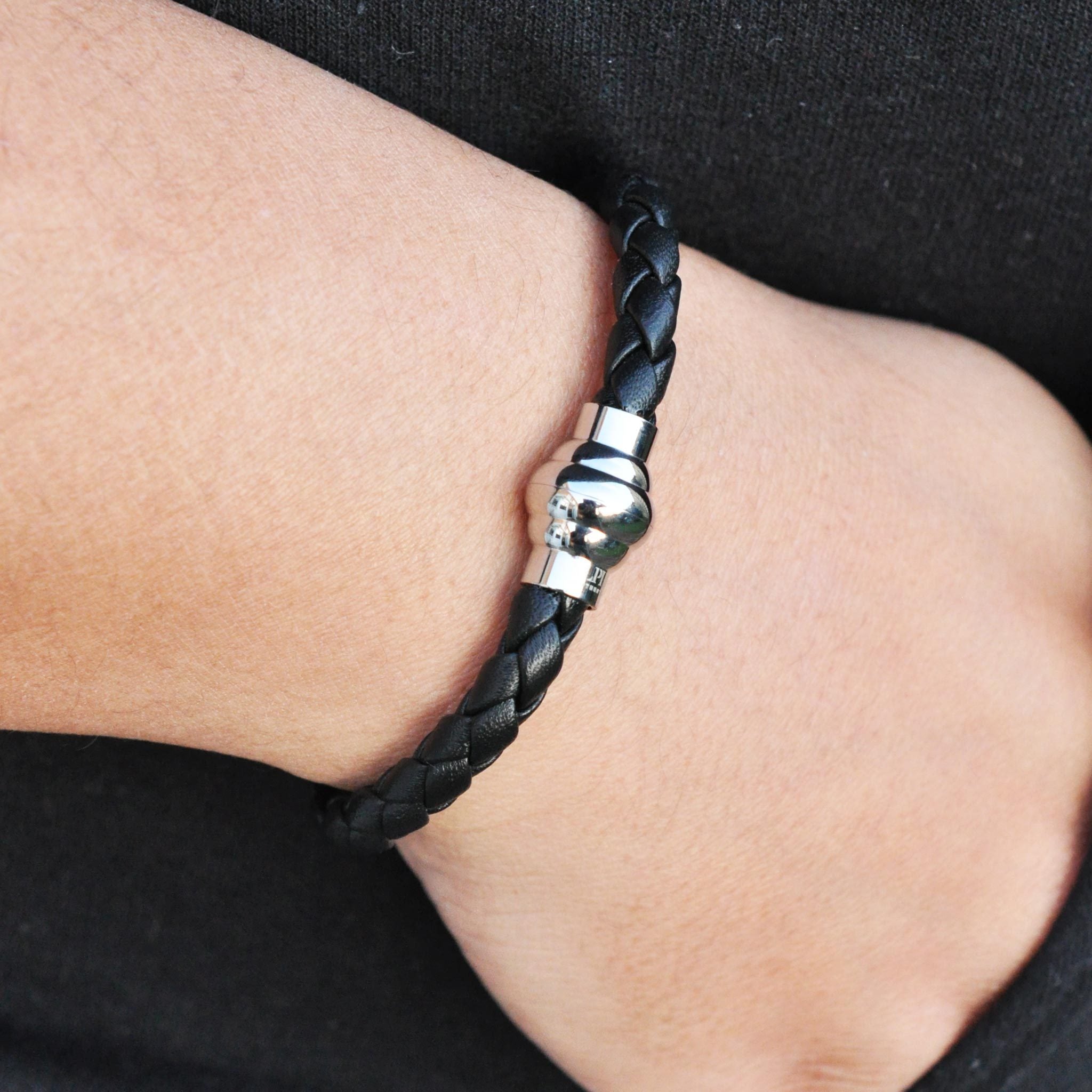 mens leather bracelet