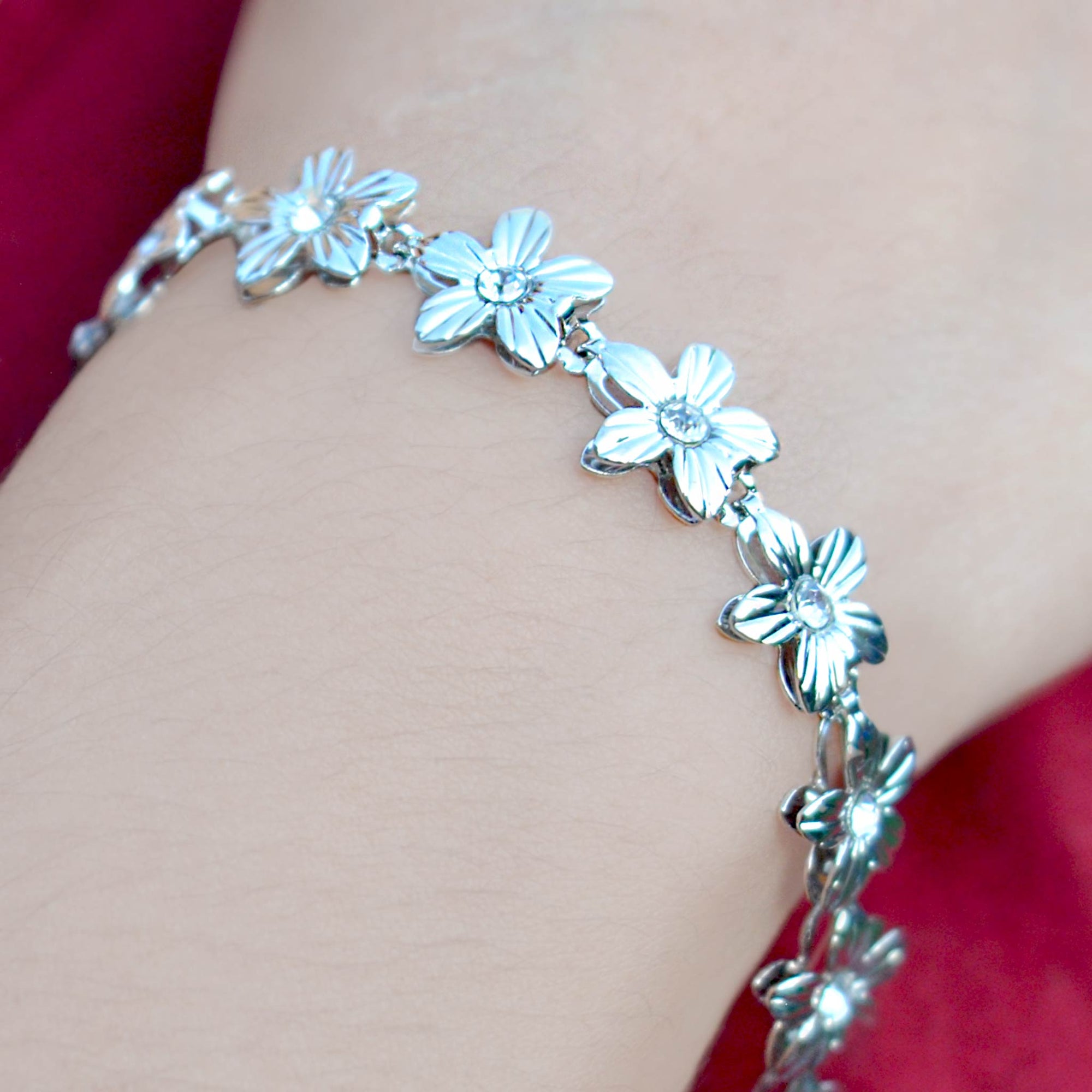 Sara Flower bracelet