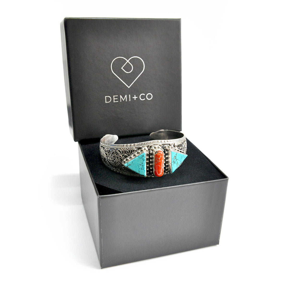  DEMI+CO Elegant jewellery packaging