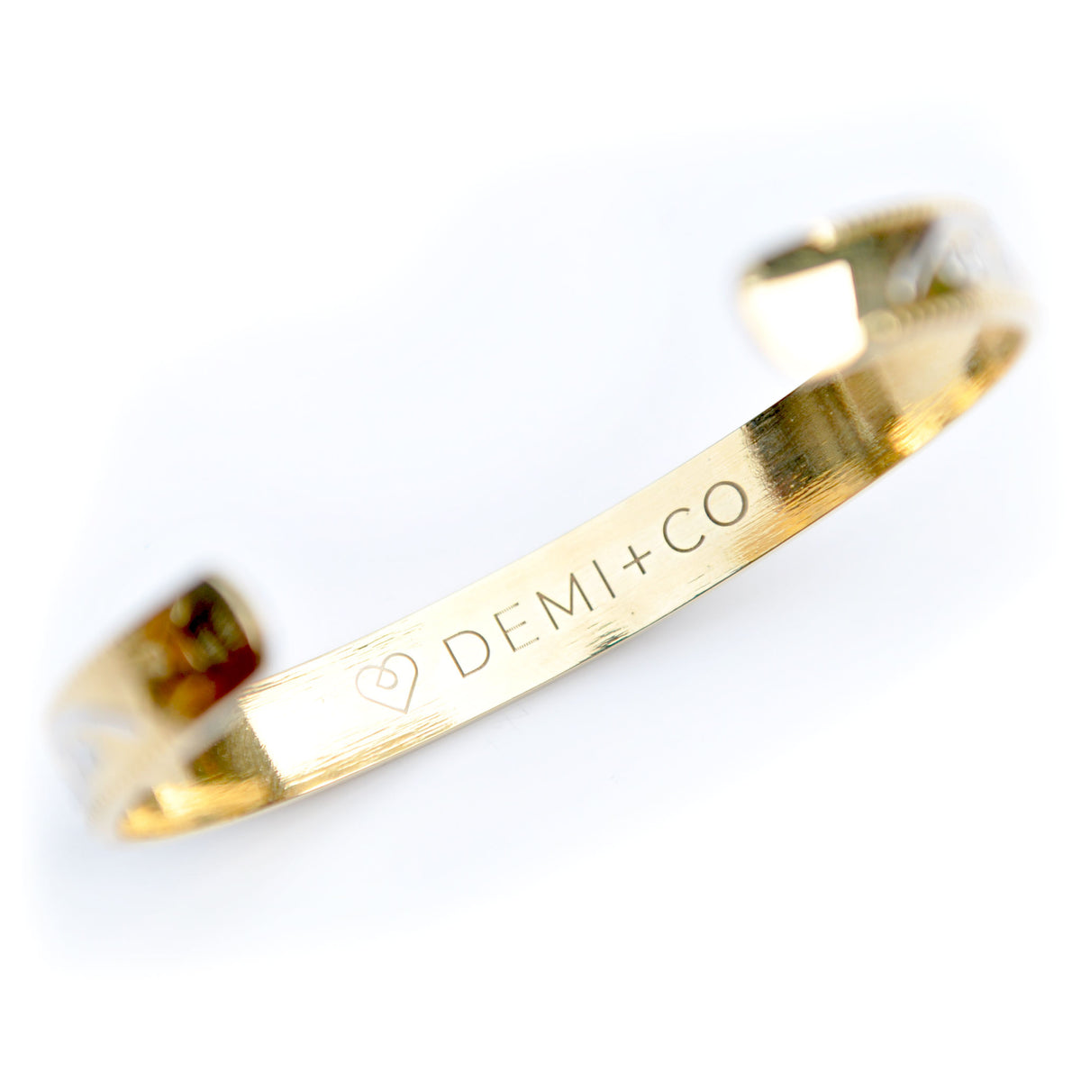 Briony magnetic bracelet