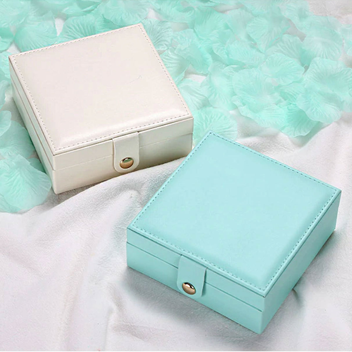 white jewellery box