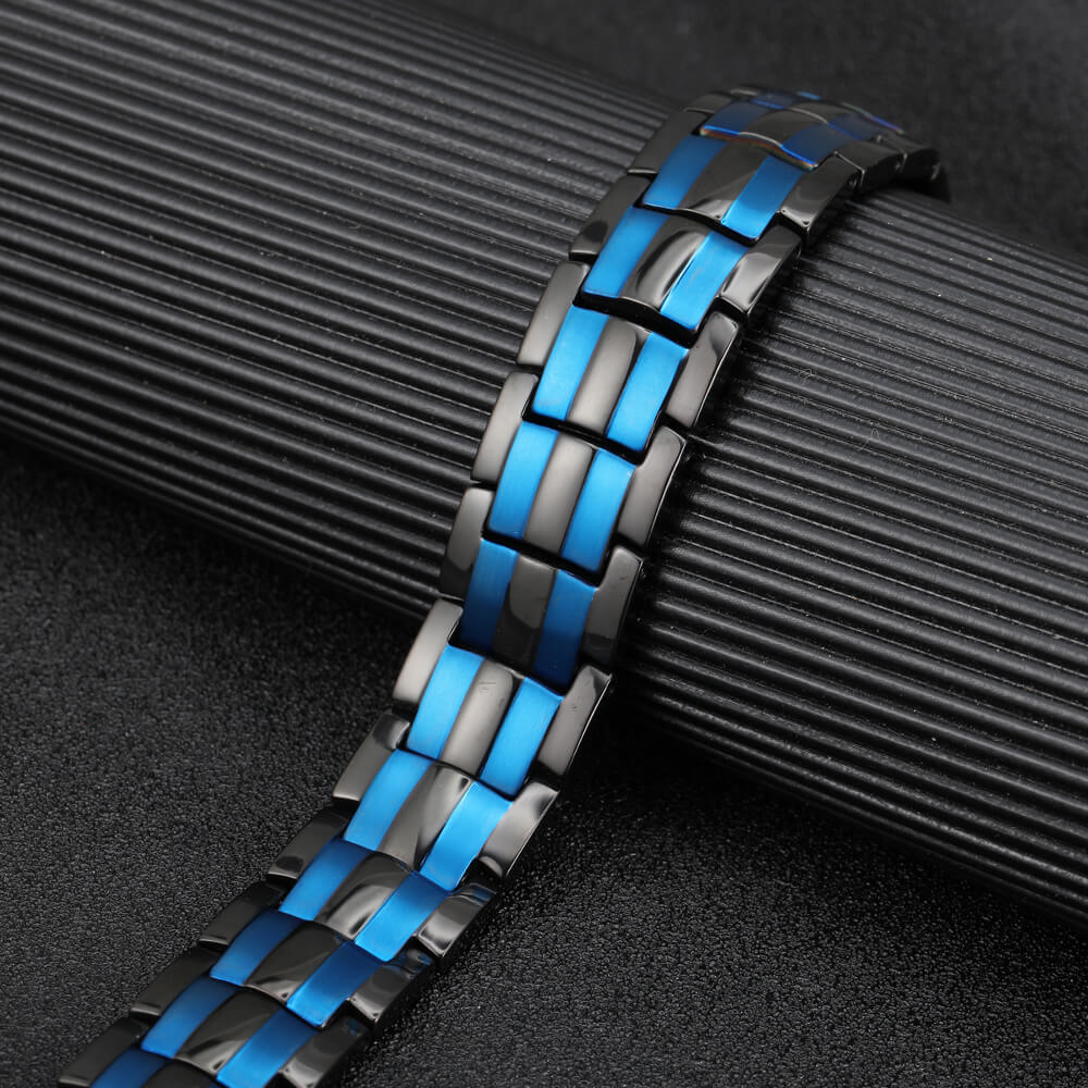 Nico Titanium magnetic bracelet